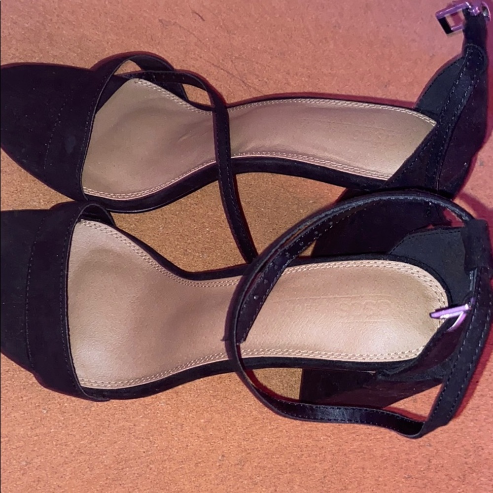 Black heels